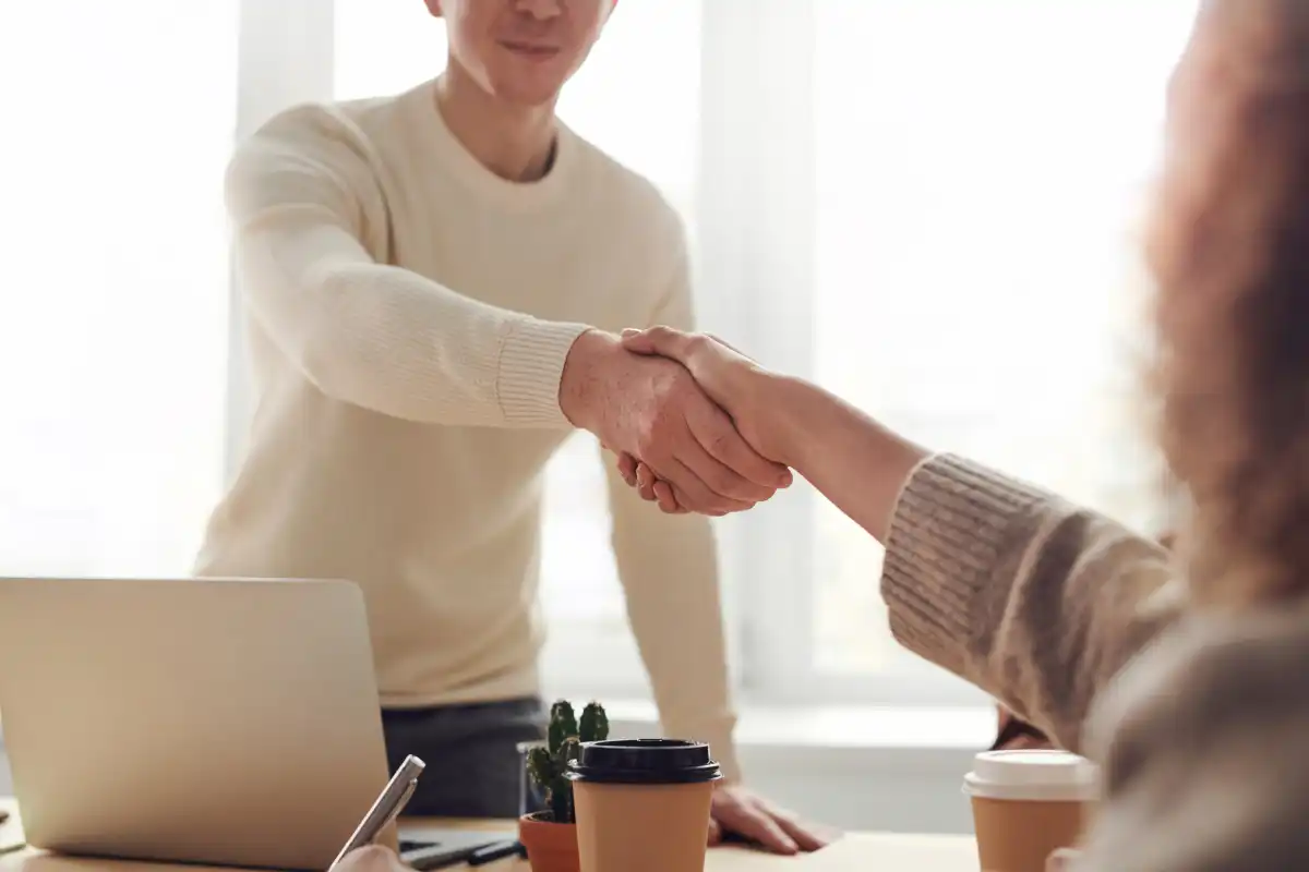 Men woman handshake
