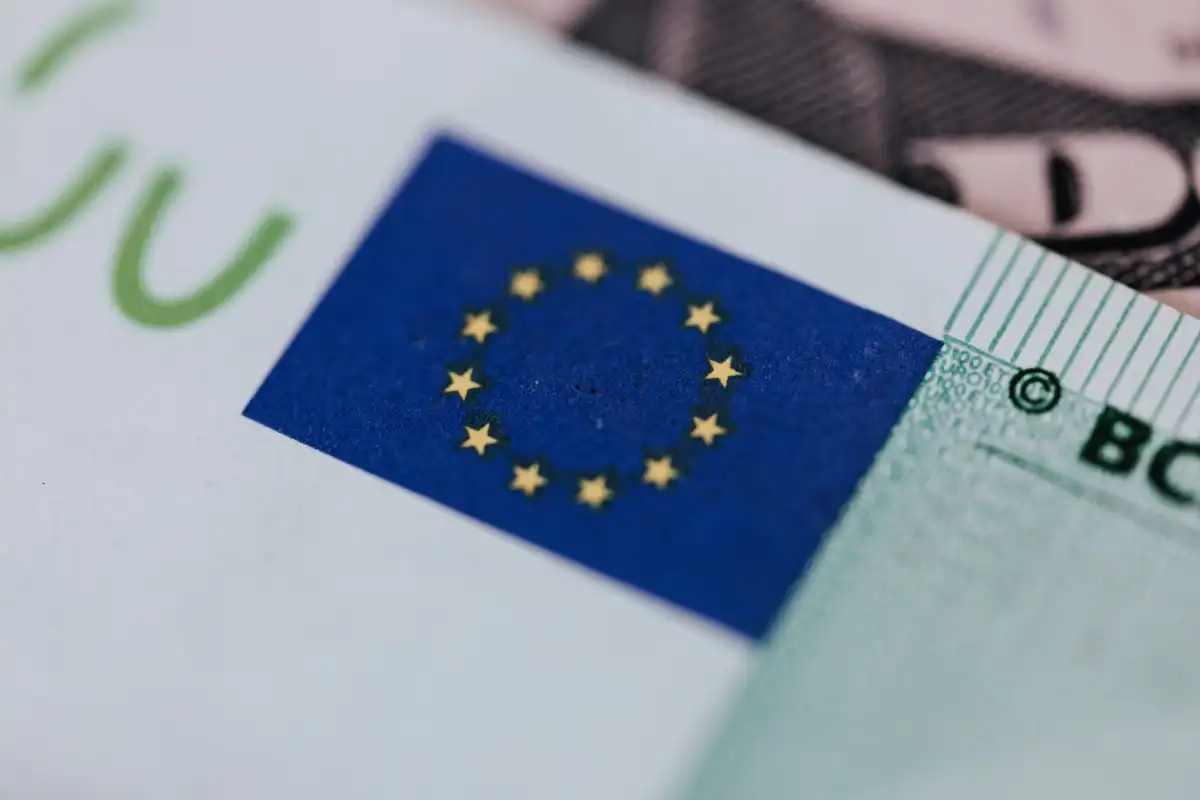 Europe symbol on banking note