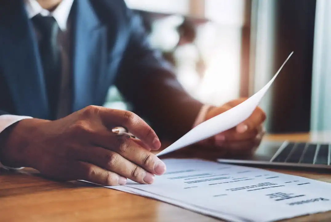 An HR audit ensures that an organization is adhering to legal requirements and regulations related to employment, such as labor laws, equal employment opportunity An HR audit ensures that an organization is adhering to legal requirements and regulations related to employment, such as labor laws, equal employment opportunity