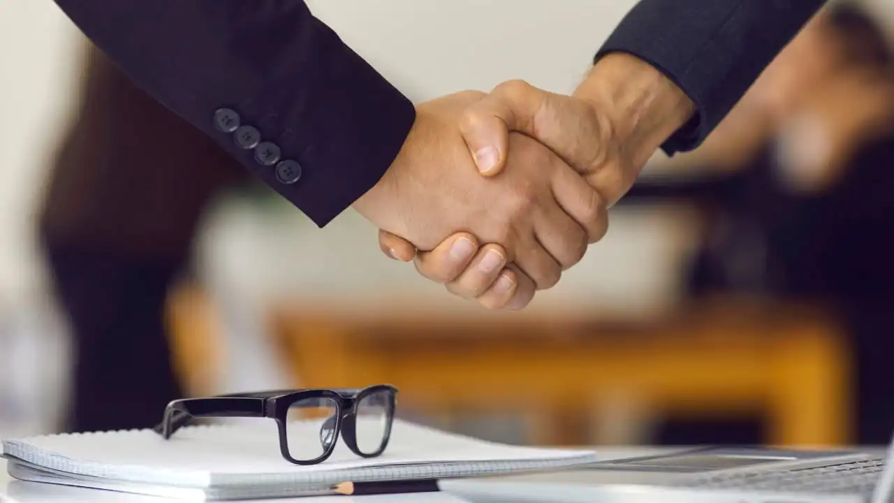 HR Compliance & Legal Support