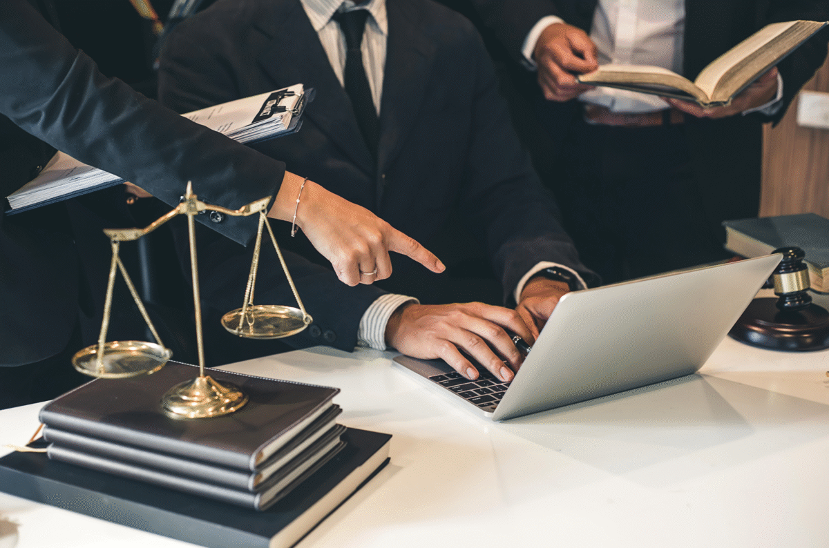 5 Reasons Poor Compliance Costs Money [Case Studies + Data] FI